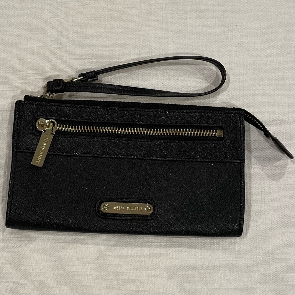 Anne Klein wristlet